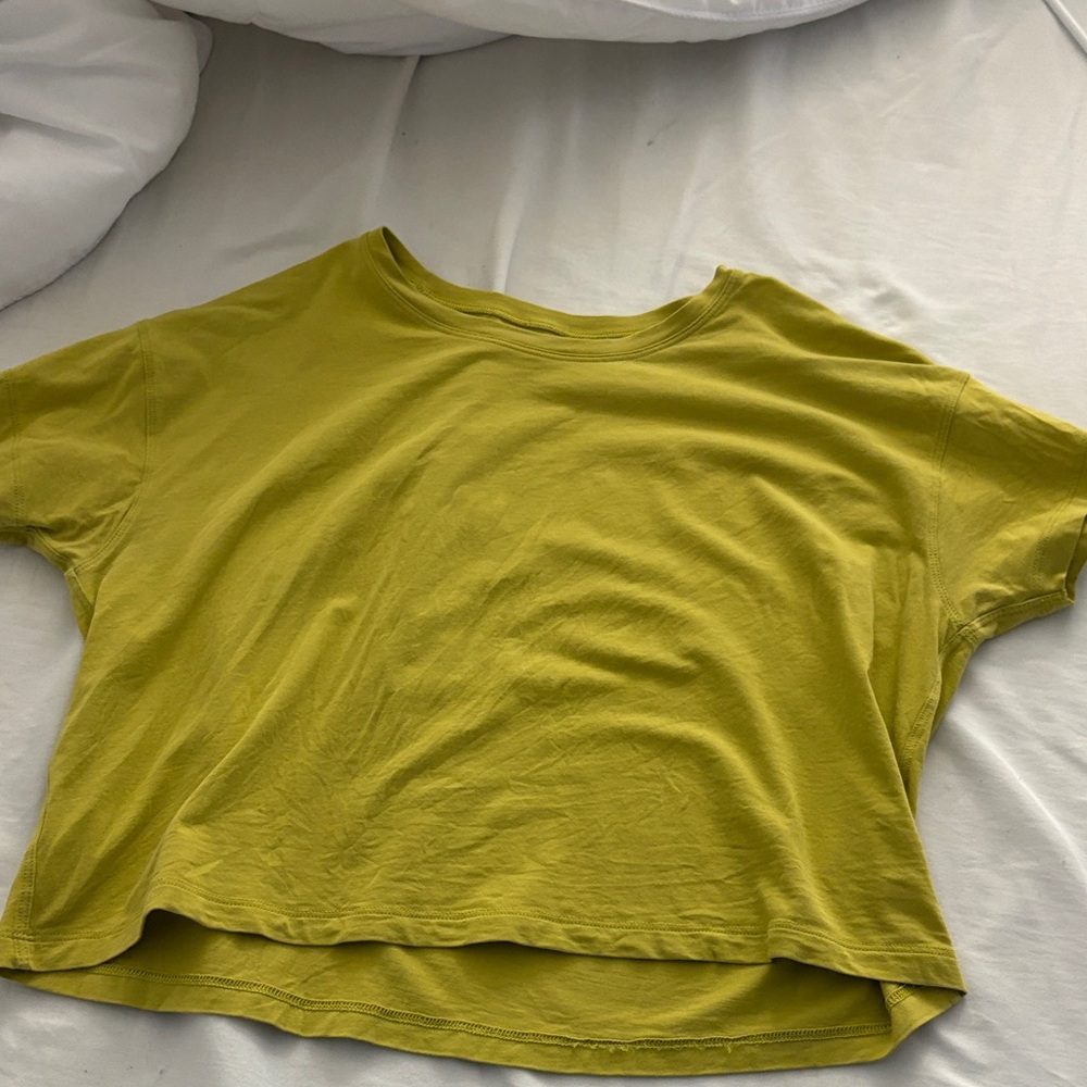 Lululemon loose crop top